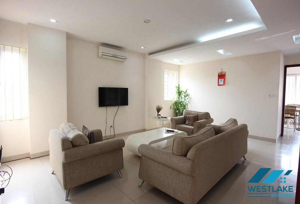 Good price and spacious 02-bedroom apartment for rent in Tay Ho, Hanoi