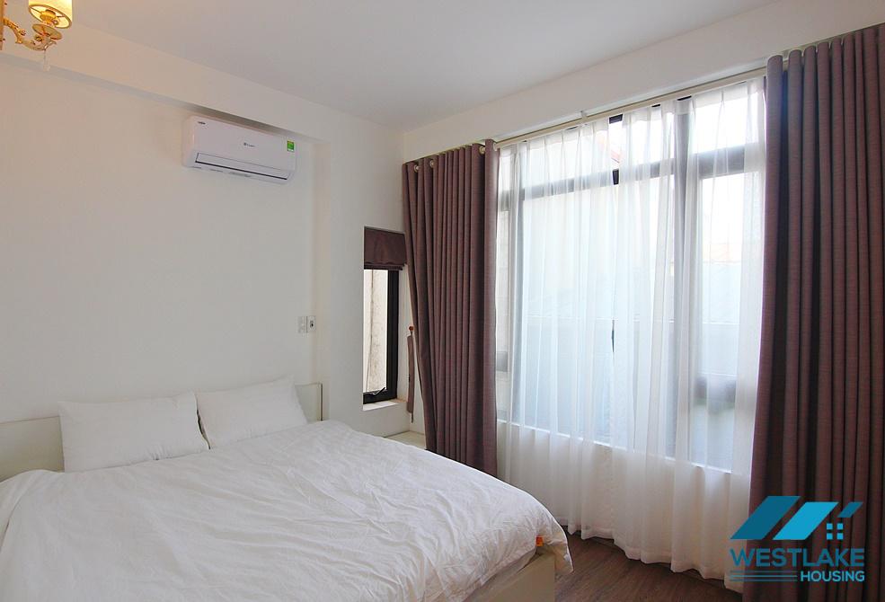 Affordable price 02-bedroom apartment for rent on Vu Mien street, Tay Ho, Hanoi