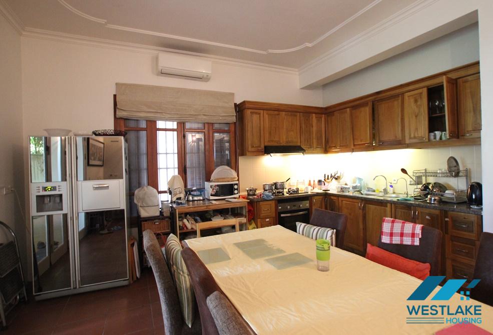 Large garden house  for rent on Au Co street, Tay Ho, Hanoi