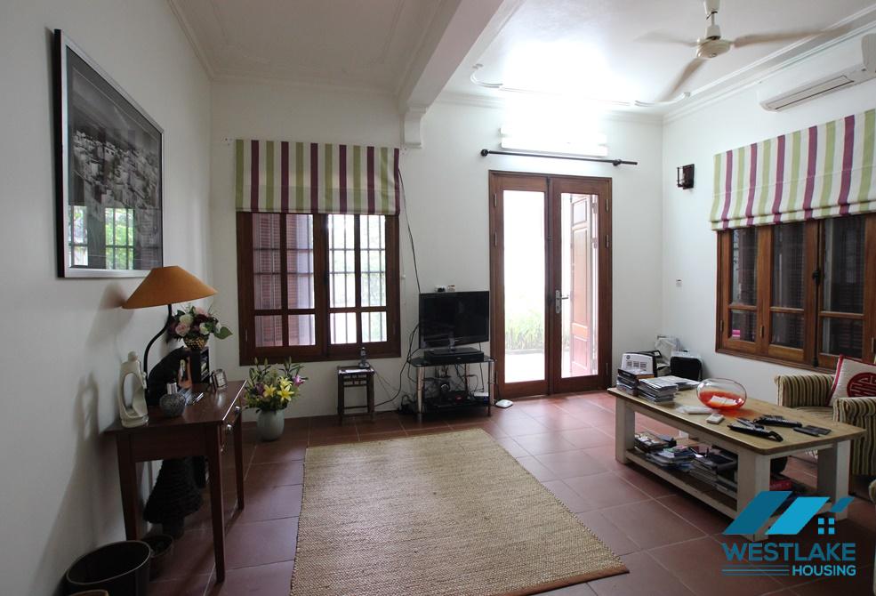 Large garden house  for rent on Au Co street, Tay Ho, Hanoi