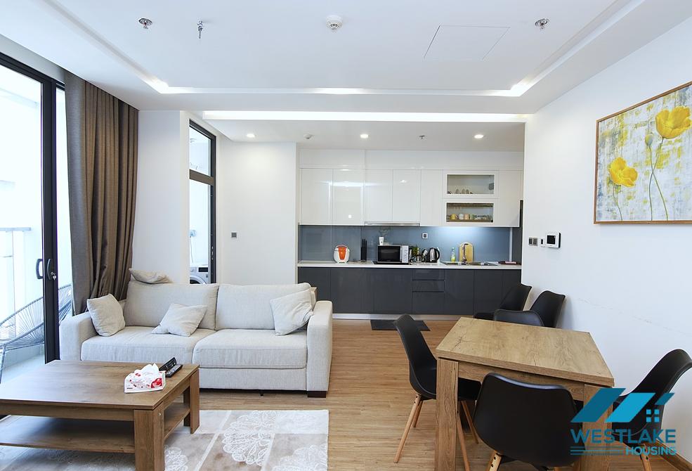 Modern 02 bedrooms apartment for rent in Vinhomes Metropolis, Ba Dinh, Hanoi