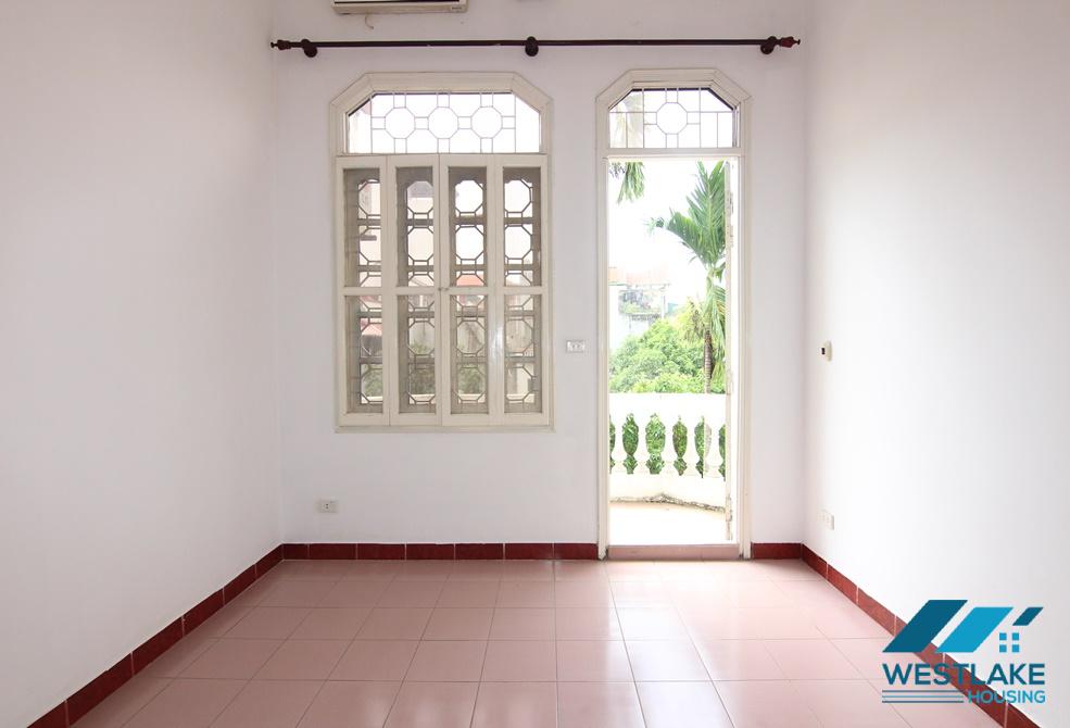 Green house for rent in Tay Ho, Ha Noi