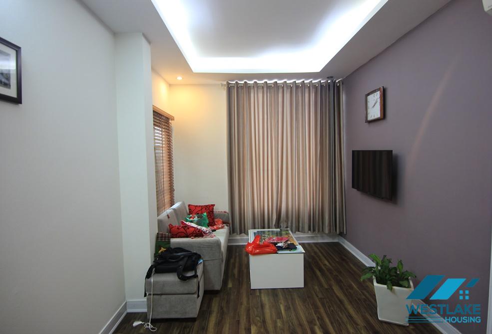 Cheap price 02 bedrooms apartment for rent in Au co st, Tay Ho area