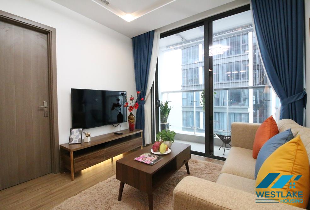 Well-designed 02-bedroom apartment for rent in Vinhomes Metropolis, Ba Dinh, Hanoi