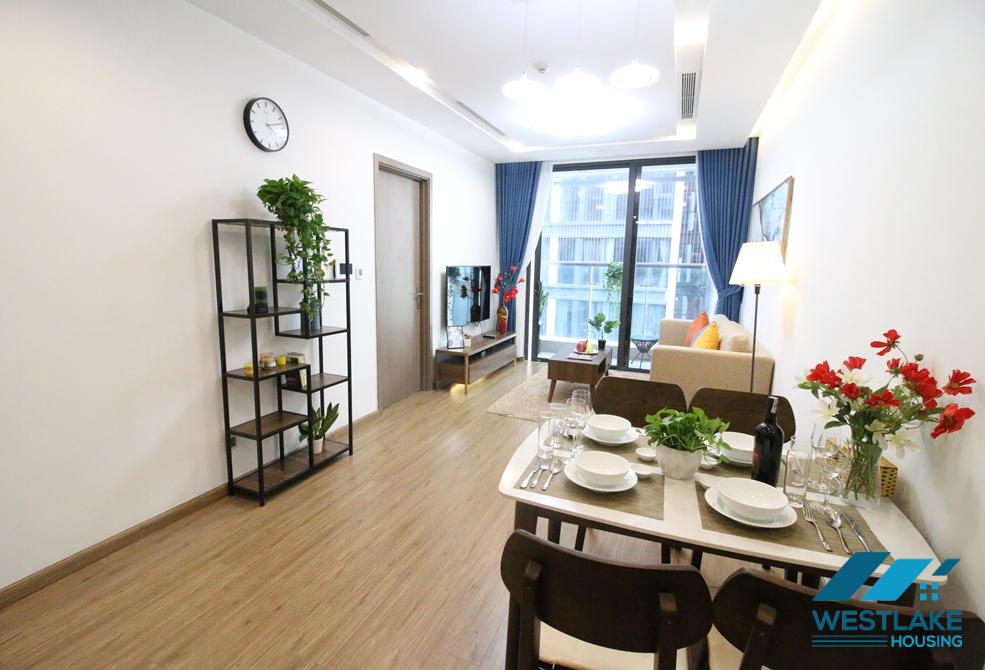 Well-designed 02-bedroom apartment for rent in Vinhomes Metropolis, Ba Dinh, Hanoi