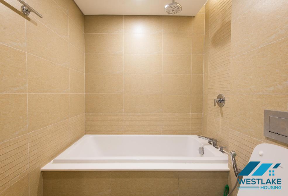 Spacious 01 bedroom apartment for rent in Vinhomes Metropolis Lieu Giai, Ba Dinh, Hanoi