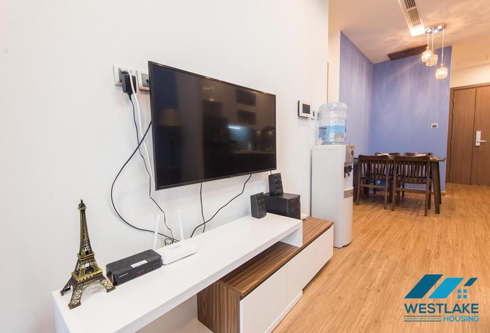 Spacious 01 bedroom apartment for rent in Vinhomes Metropolis Lieu Giai, Ba Dinh, Hanoi