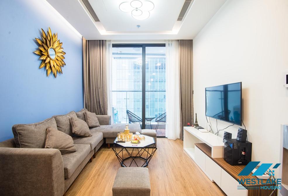 Spacious 01 bedroom apartment for rent in Vinhomes Metropolis Lieu Giai, Ba Dinh, Hanoi