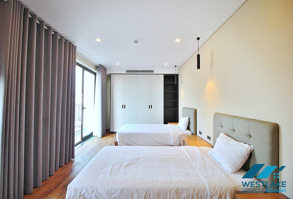 High floor and modern apartment for rent in Tay Ho District, Hanoi