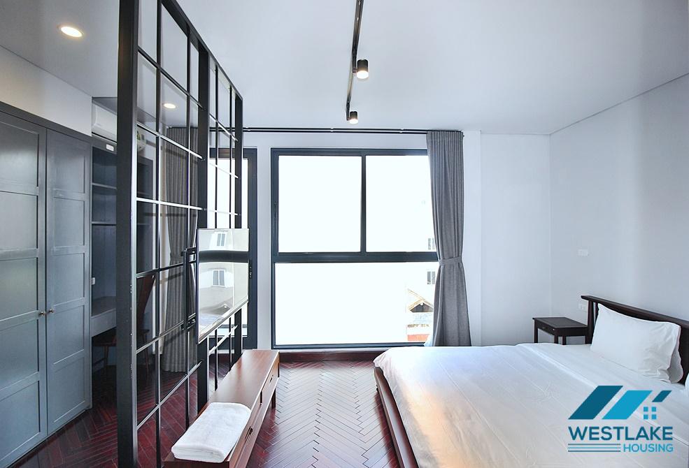 Beautiful 02-bedroom apartment on high floor for rent in Tay Ho, Hanoi