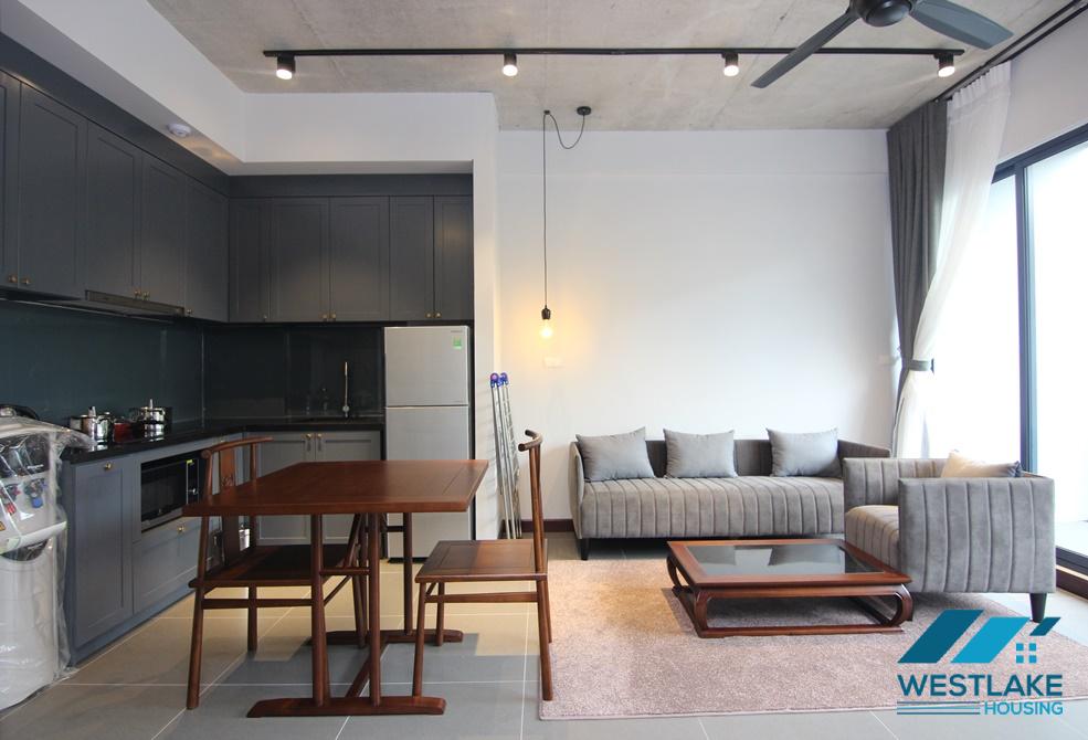 Modern and clean one bedroom apartment for rent on Tu Hoa Street, Tay Ho District, Hanoi