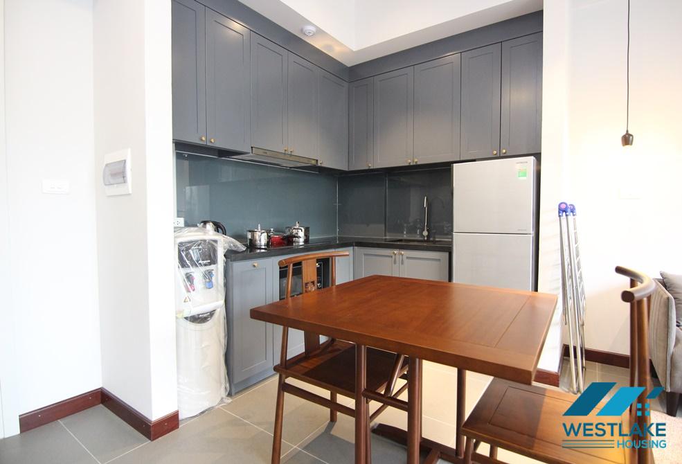 Modern and clean one bedroom apartment for rent on Tu Hoa Street, Tay Ho District, Hanoi