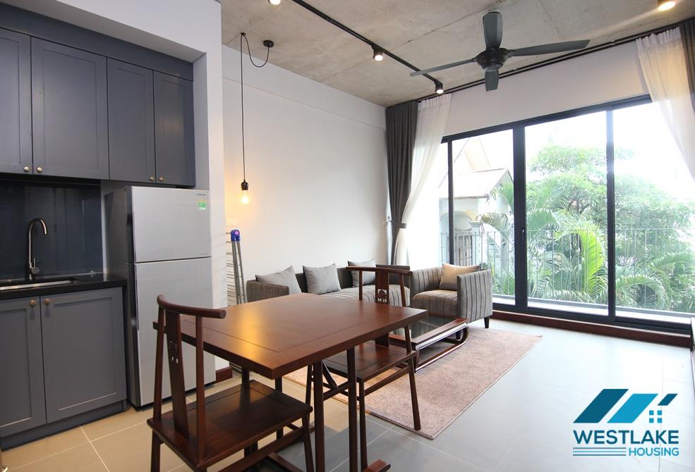 Modern and clean one bedroom apartment for rent on Tu Hoa Street, Tay Ho District, Hanoi