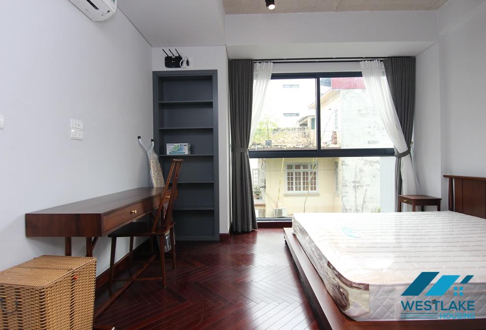 Modern and clean one bedroom apartment for rent on Tu Hoa Street, Tay Ho District, Hanoi