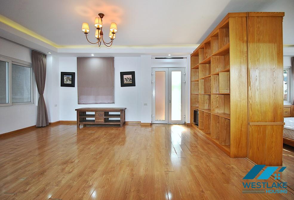 Lovely house for rent in Tay Ho District, Hanoi