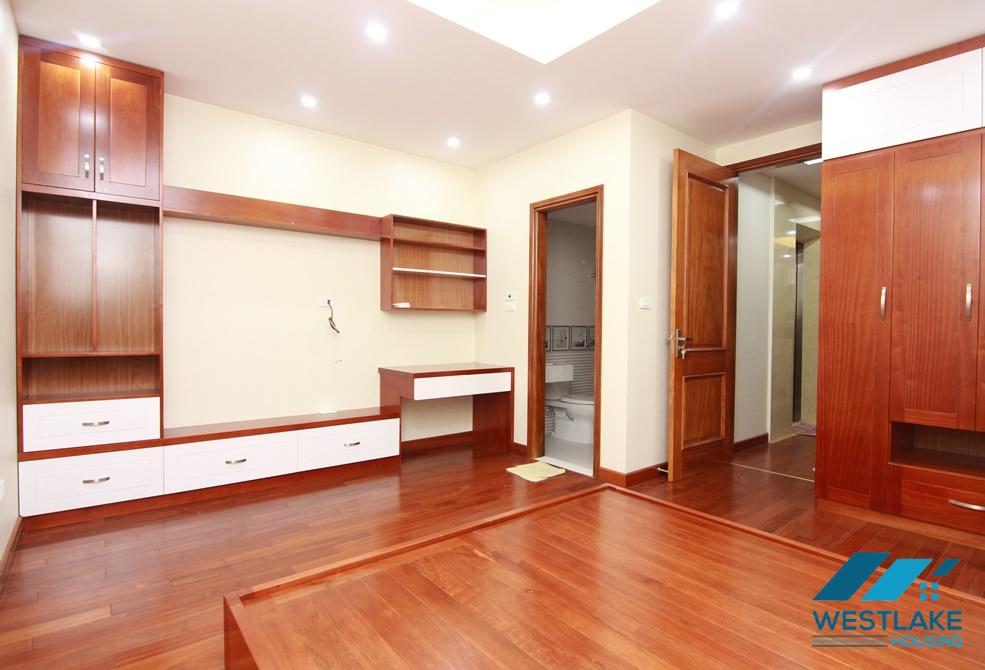 Spacious house for rent in Tay Ho without furniture