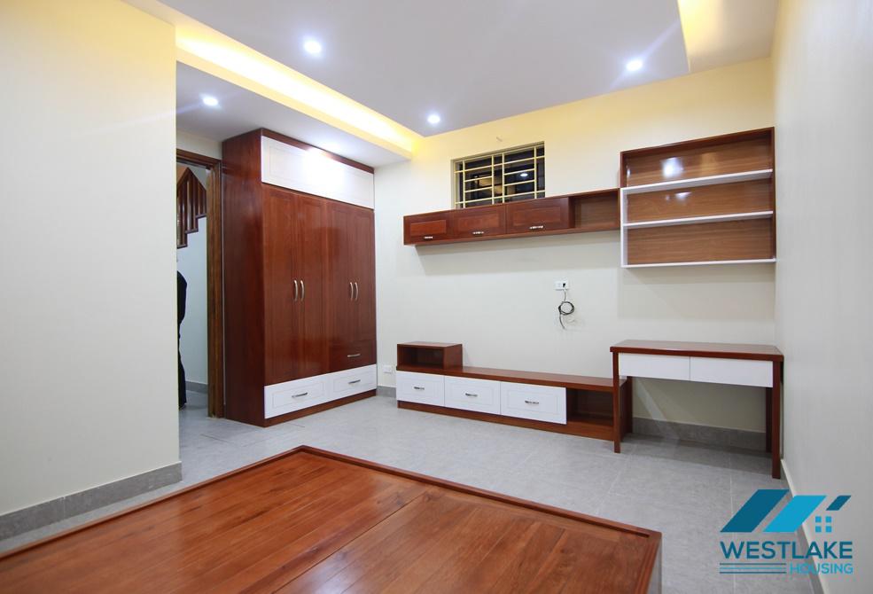 Spacious house for rent in Tay Ho without furniture