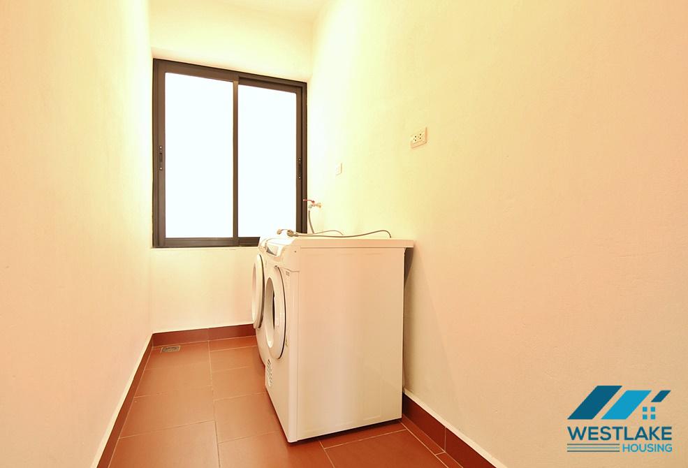 Large 03 bedrooms serviced apartment for rent on Dang Thai Mai Street, Tay Ho, Hanoi