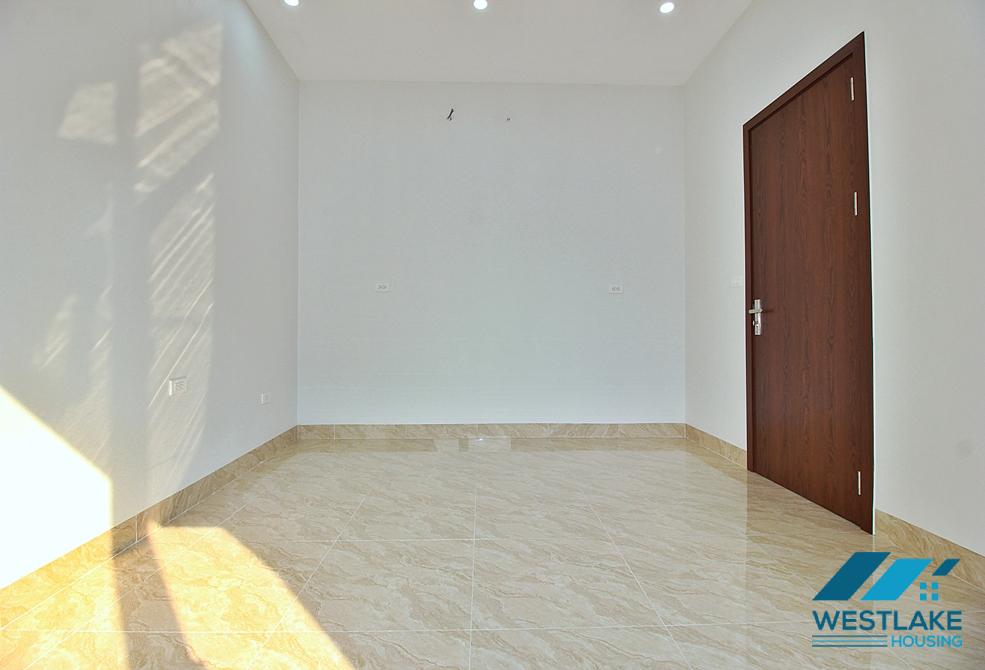 Brand new three bedrooms house for rent in Tay Ho, Ha Noi