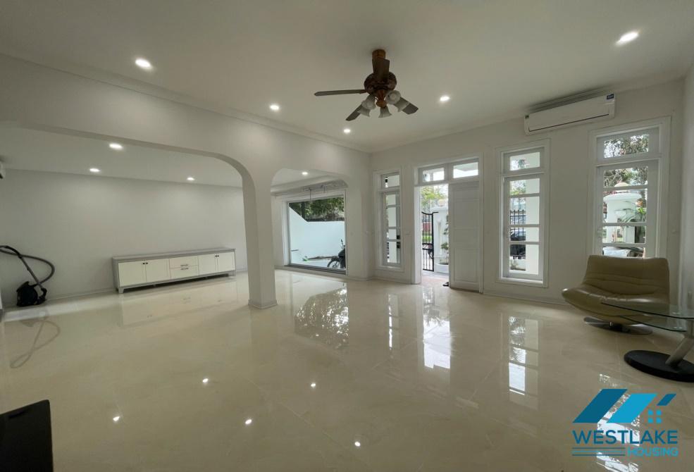 Brand new and spacious 4 bedrooms villa at C block Ciputra