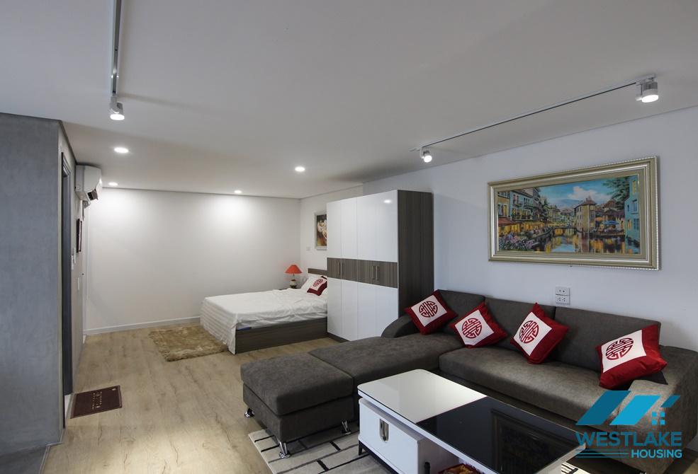 A new and modern studio for rent in Au co, Tay ho