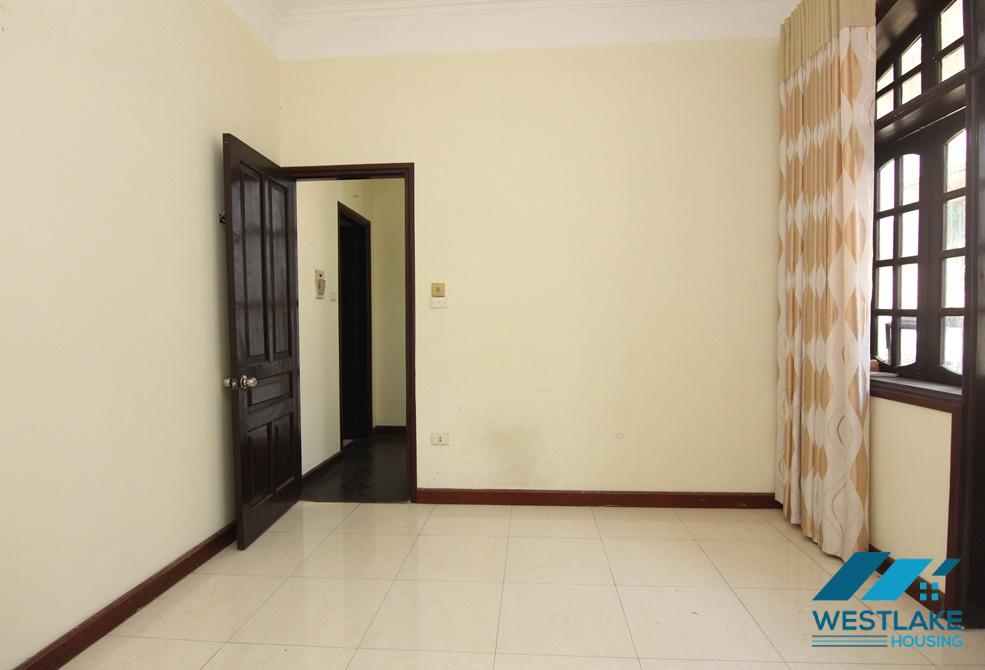 A nice 4 bedrooms house for rent in Tay Ho district, Hanoi