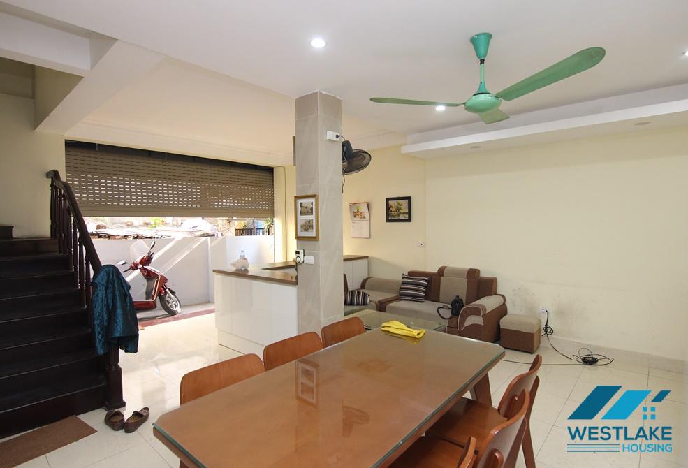 A nice 4 bedrooms house for rent in Tay Ho district, Hanoi