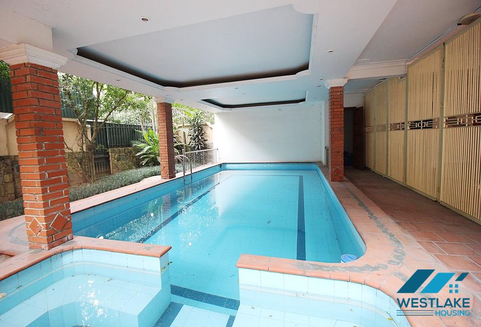 Gorgeous villa with swimming pool for rent in Tay Ho, Hanoi