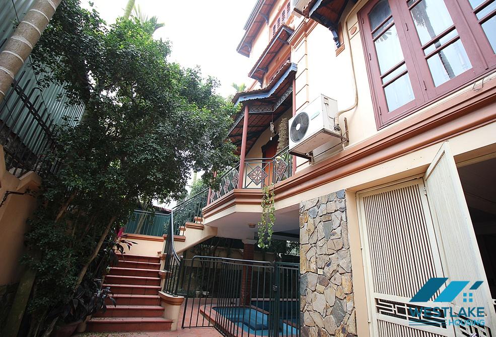 Gorgeous villa with swimming pool for rent in Tay Ho, Hanoi