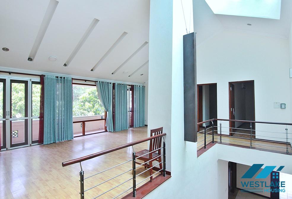 A Ambassador villa for rent in Tay Ho, Ha noi