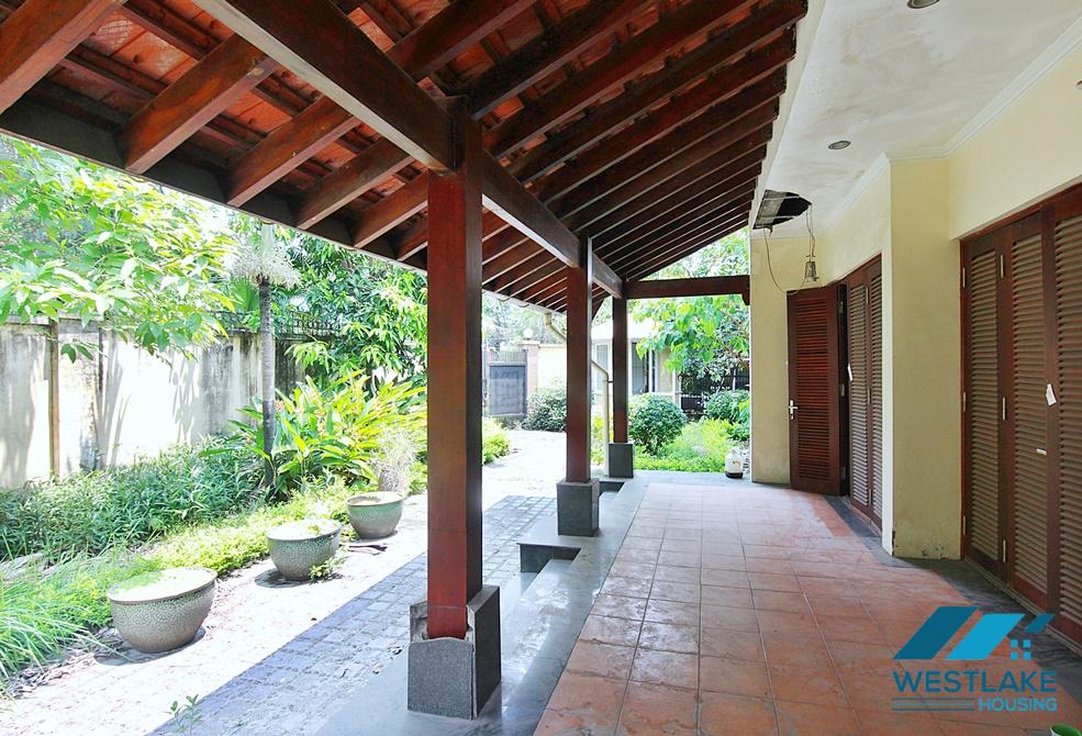 A Ambassador villa for rent in Tay Ho, Ha noi