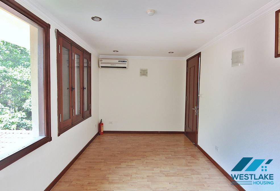 A Ambassador villa for rent in Tay Ho, Ha noi