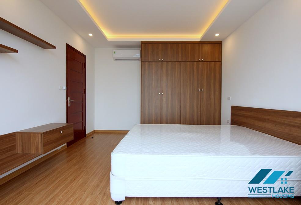 An elegant 02-bedroom apartment for rent on Xuan Dieu Street, Tay Ho, Hanoi