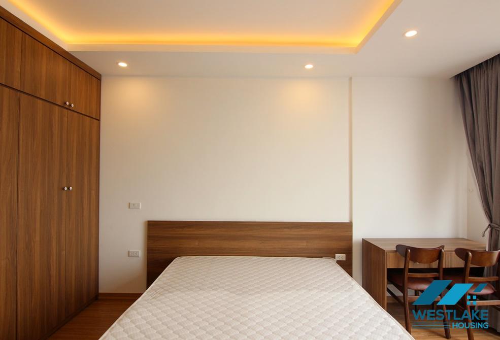 An elegant 02-bedroom apartment for rent on Xuan Dieu Street, Tay Ho, Hanoi