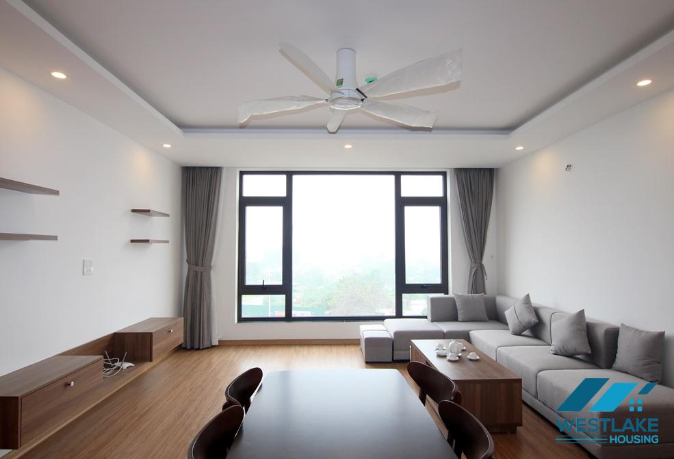 An elegant 02-bedroom apartment for rent on Xuan Dieu Street, Tay Ho, Hanoi