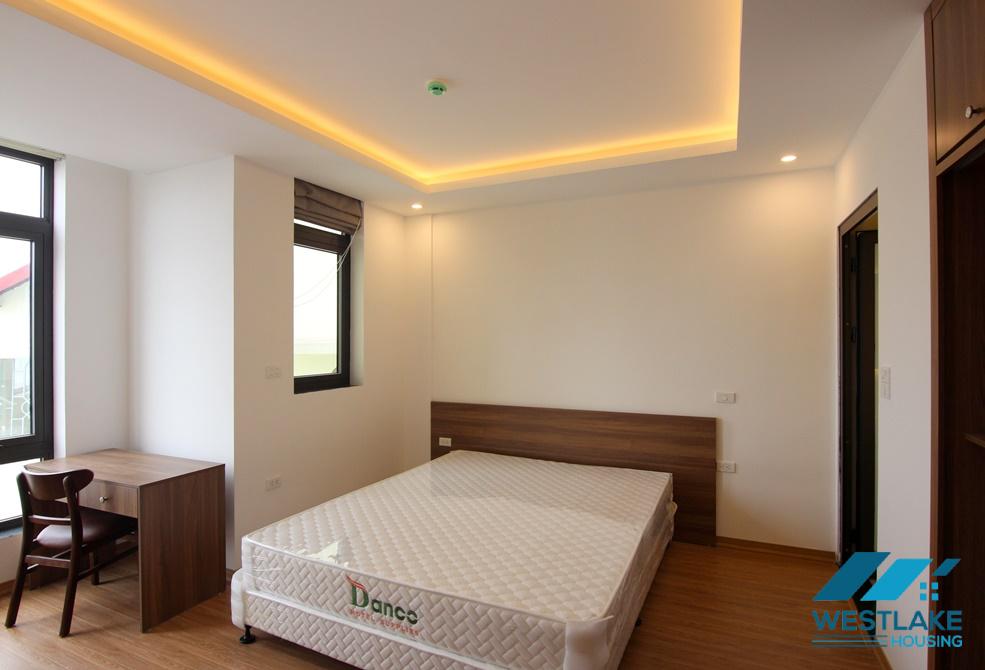 An elegant 02-bedroom apartment for rent on Xuan Dieu Street, Tay Ho, Hanoi