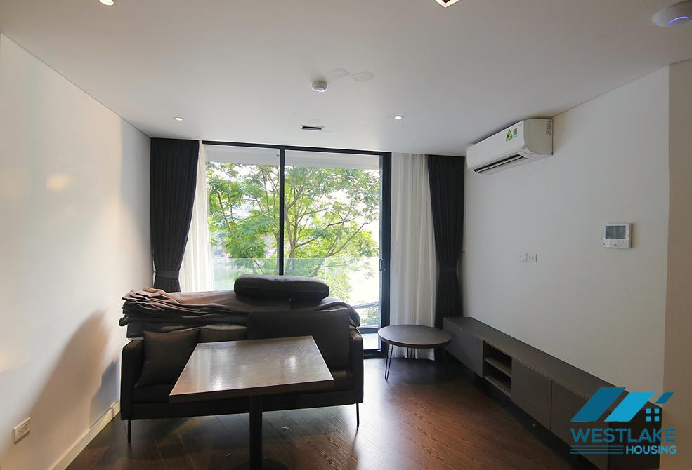 Modern one bedroom apartment for rent on Truc Bach Street, Tay Ho, Hanoi