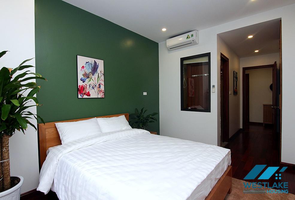 04-bedroom serviced apartment for rent on Tay Ho Street, Tay Ho District, Ha Noi