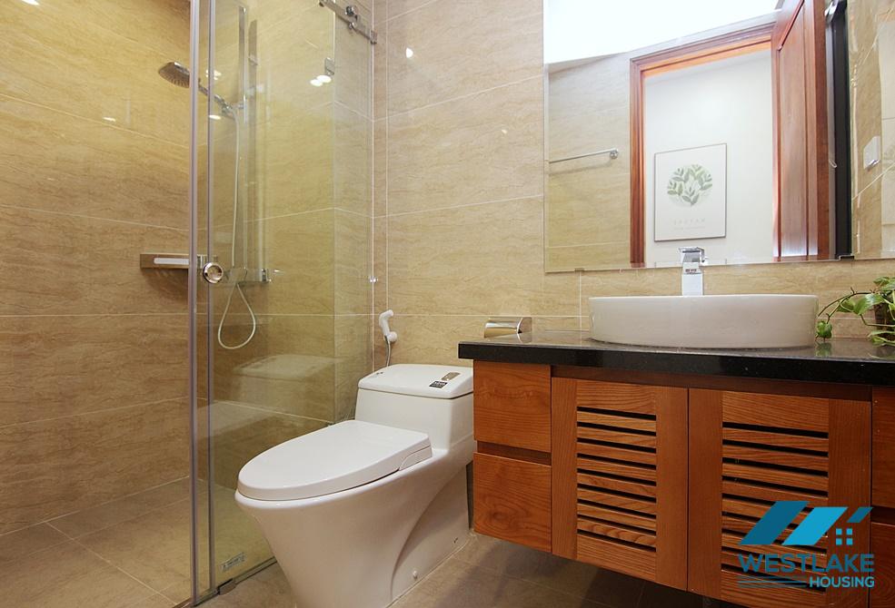 04-bedroom serviced apartment for rent on Tay Ho Street, Tay Ho District, Ha Noi