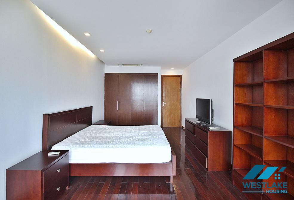 Beautiful lake view 02-bedroom apartment for rent on Xuan Dieu Street, Tay Ho, Hanoi