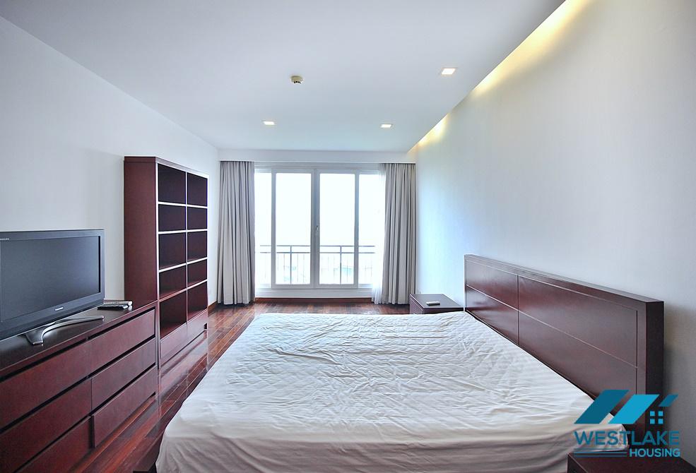 Beautiful lake view 02-bedroom apartment for rent on Xuan Dieu Street, Tay Ho, Hanoi