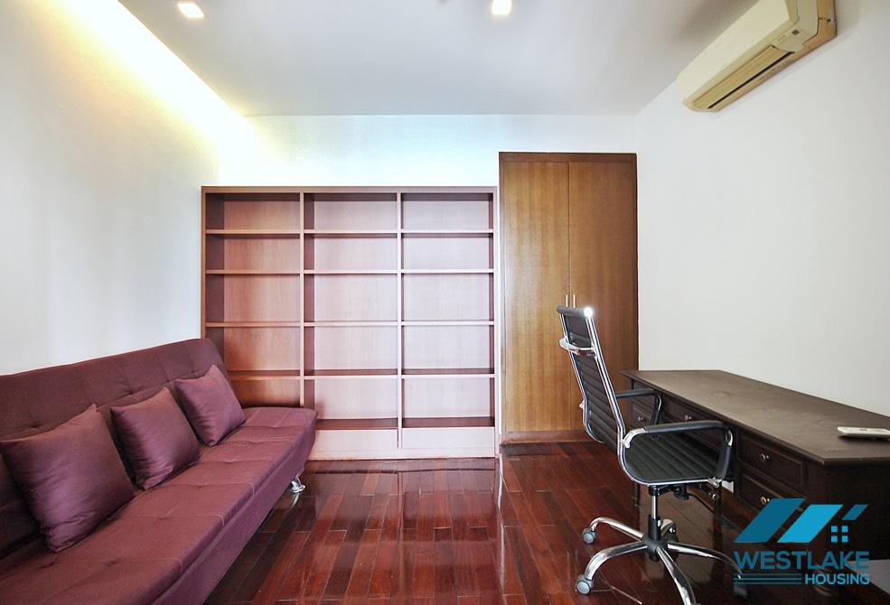 Beautiful lake view 02-bedroom apartment for rent on Xuan Dieu Street, Tay Ho, Hanoi