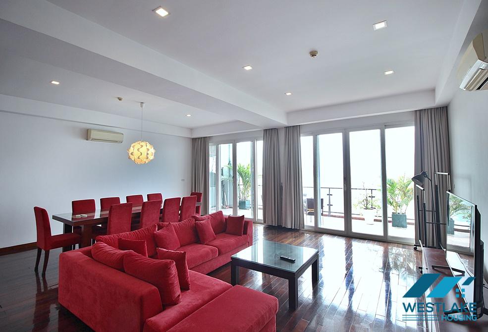 Beautiful lake view 02-bedroom apartment for rent on Xuan Dieu Street, Tay Ho, Hanoi