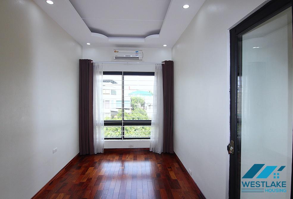 A newly renovated three-bedroom house on Au Co st, Tay Ho district