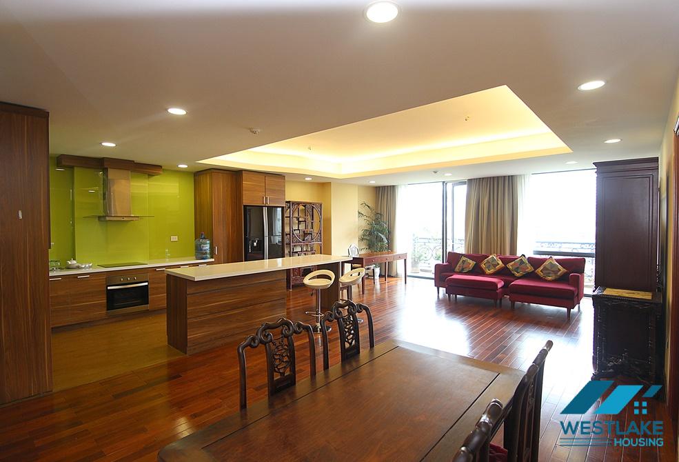 Large 02-bedroom apartment for rent on Xuan Dieu Street, Tay Ho, Hanoi