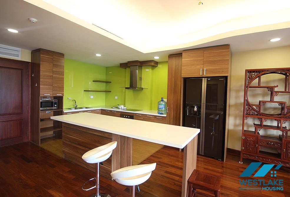 Large 02-bedroom apartment for rent on Xuan Dieu Street, Tay Ho, Hanoi