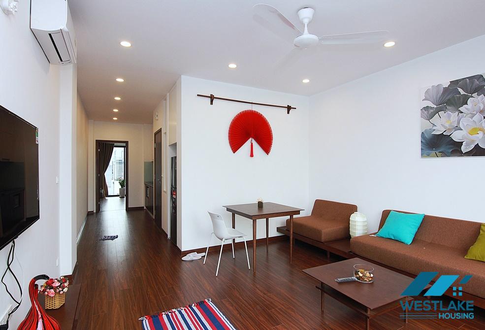 Spacious one bedroom apartment with West Lake view for rent on Tu Hoa Street, Tay Ho, Hanoi