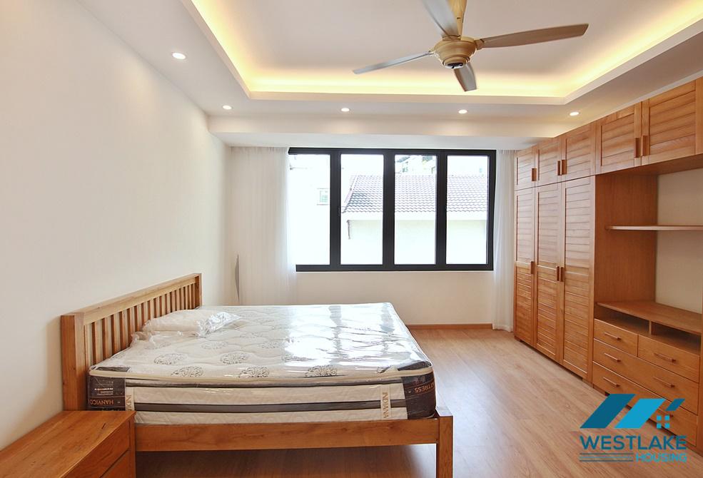 Nice house for rent in Tay Ho Street, HaNoi.