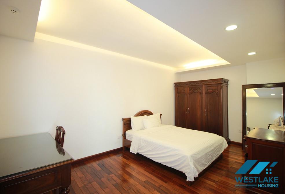 High quality and luxury 02-bedroom apartment for rent on Xuan Dieu Street