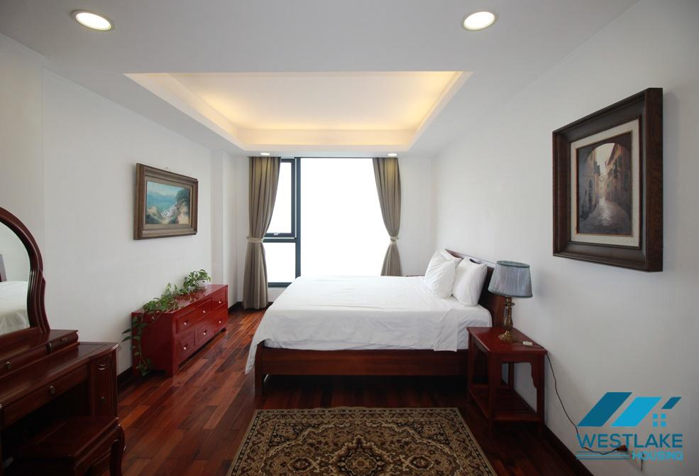 High quality and luxury 02-bedroom apartment for rent on Xuan Dieu Street